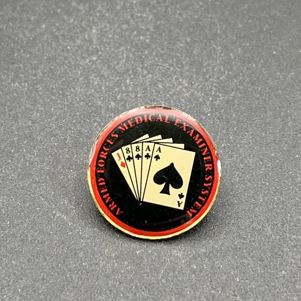 Armed Forces Medical Examiner System Playing Cards Lapel Hat‎ Pin